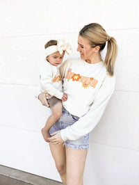 Retro Flower Mama and Mini Crew Set