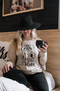 Does This Coffee Make Me Look Alive Pullover