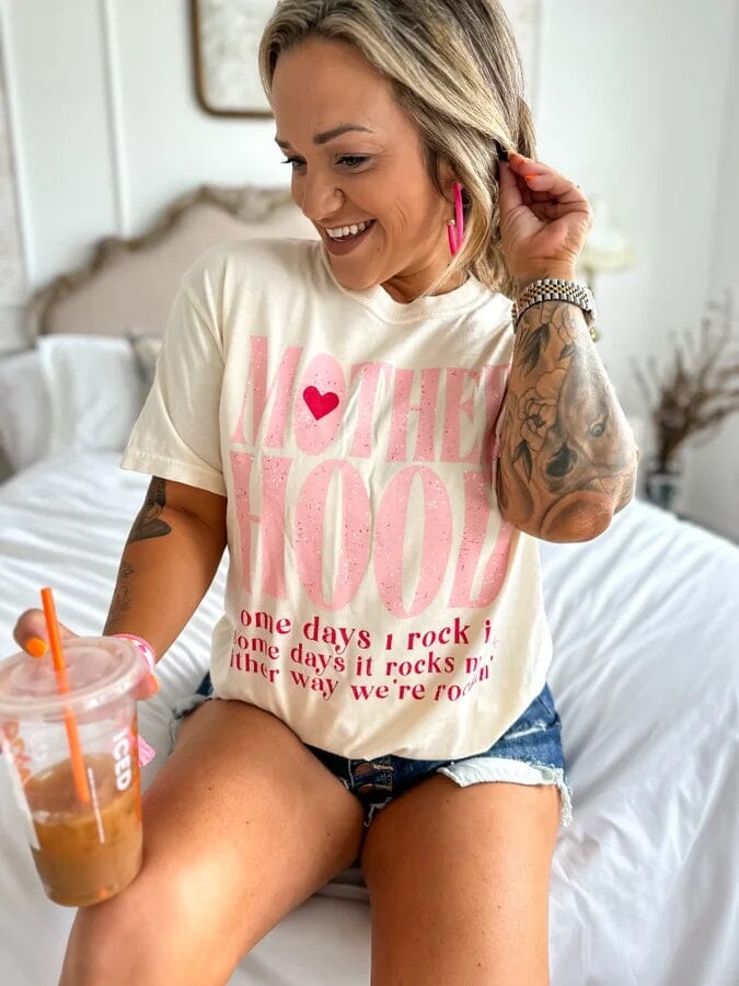 Motherhood Rock Me Comfort Tee