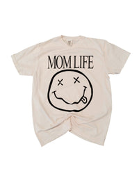 Beige Mom Life Comfort Tee