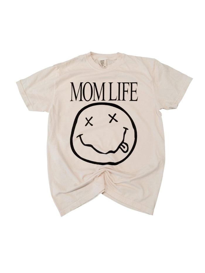 Beige Mom Life Comfort Tee