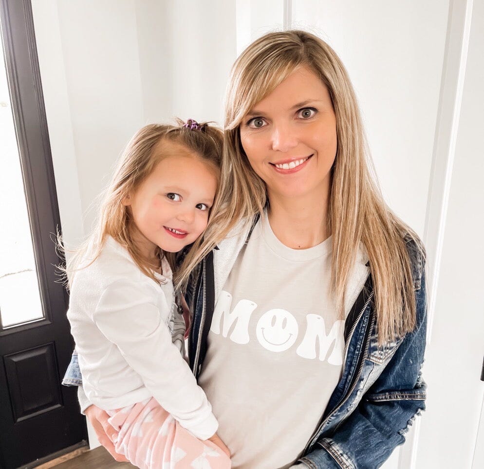Smiley Mom Tee