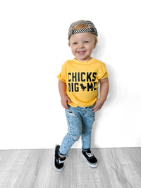 Chicks Dig Me Top