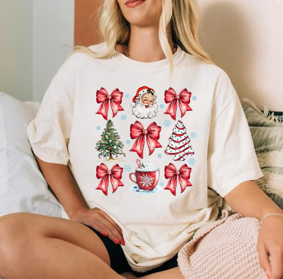 Santa Collage Comfort Tee