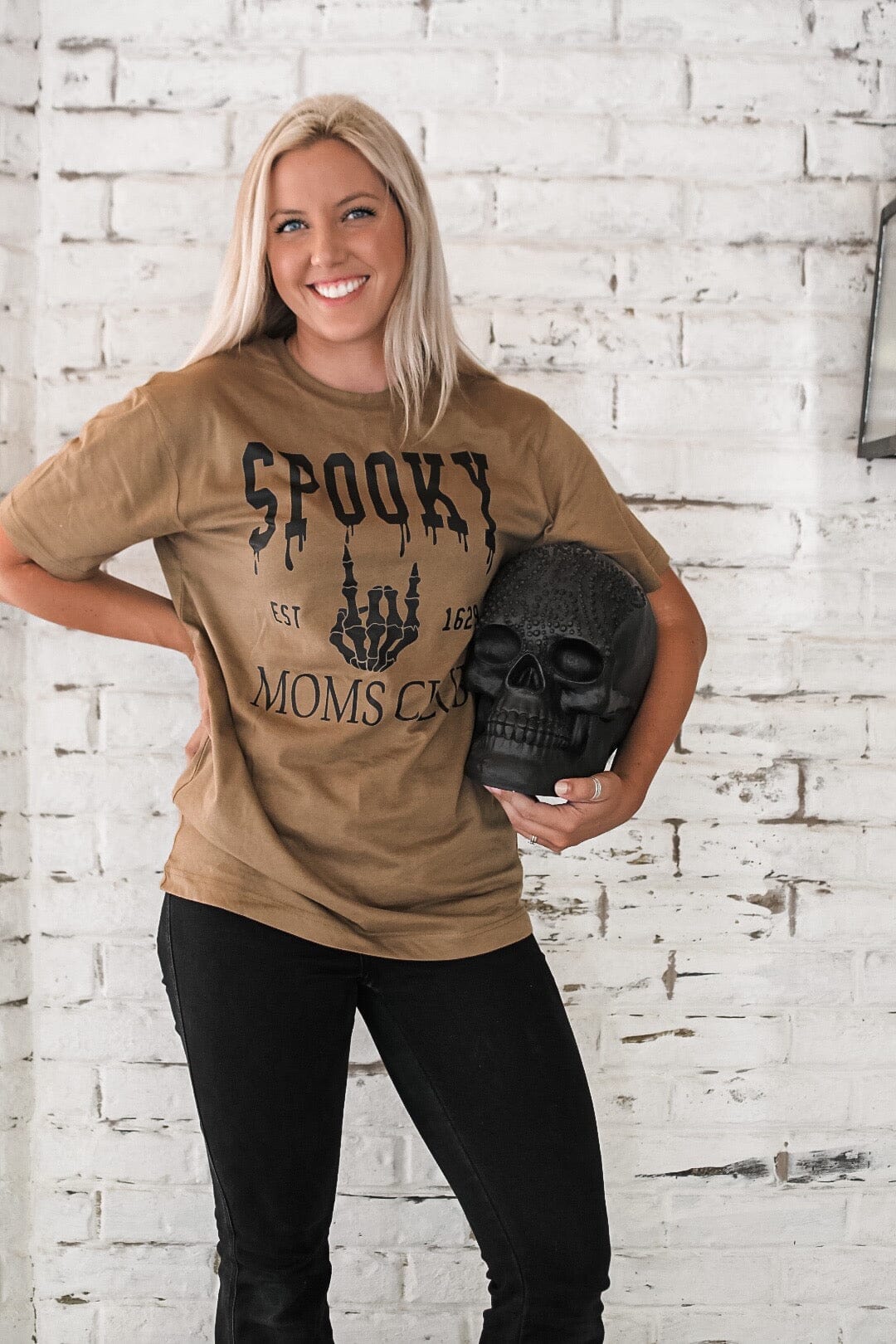IMPERFECTION Spooky Moms Club Tee L