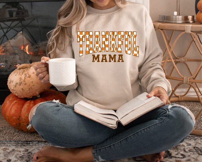 Retro Check Thankful Mama Pullover