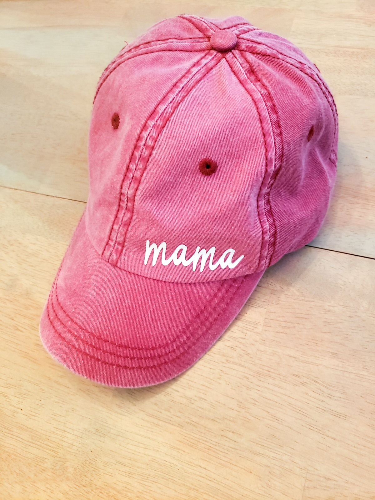 Mama red vintage cap - hat